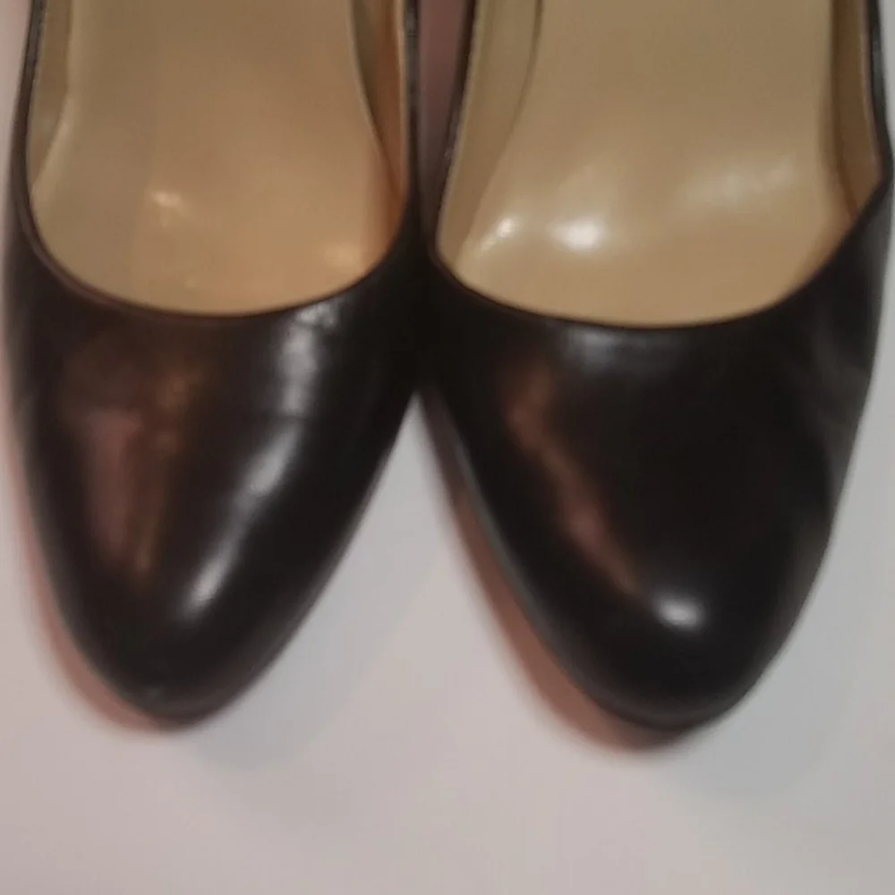 Lauren Ralph Lauren Black Leather Vintage‎ Heels Size 8.5B